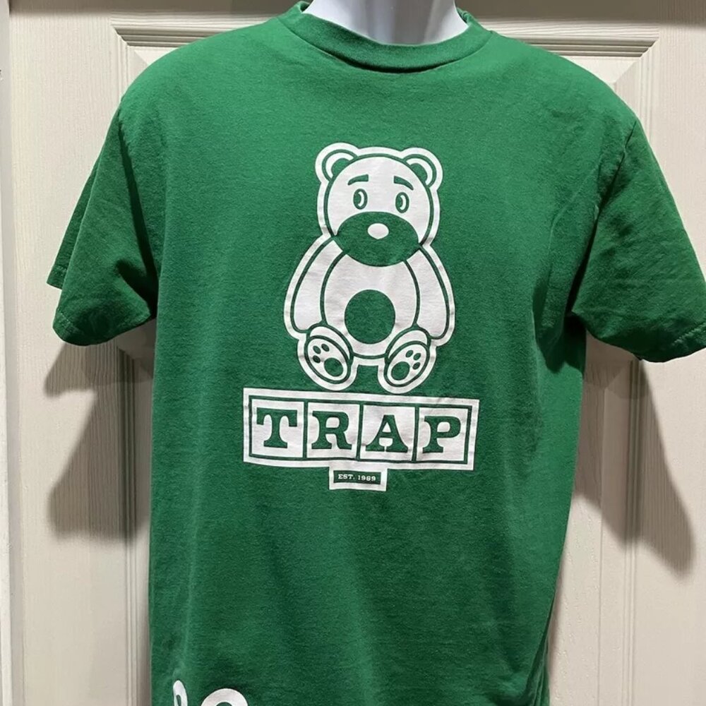 Green Trap Bear T Shirt Size Small